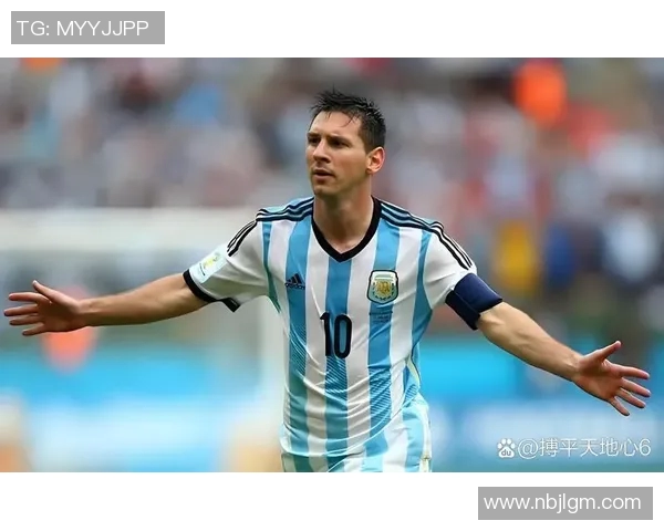 全球足球巨星盘点从梅西到C罗的传奇之路与辉煌成就