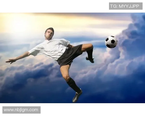 足球明星官方海报大全欣赏经典瞬间与精彩瞬间的完美呈现